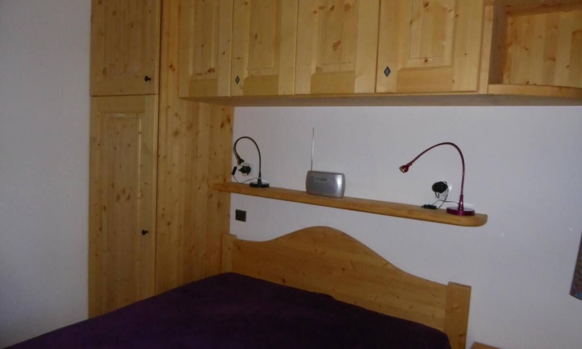 Pralognan-la-Vanoise Apartment | 100m from resort center, 2nd floor, balcony, tv, 38m², Pralognan-la-Vanoise
