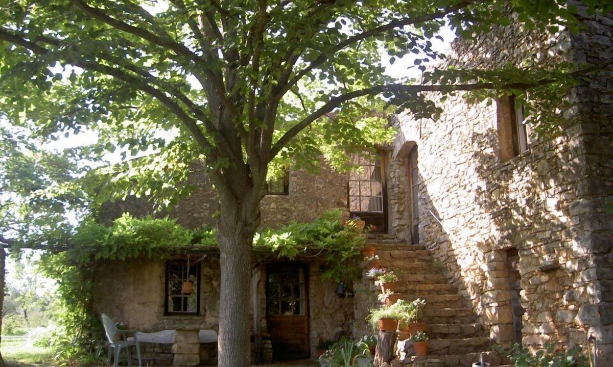 Entrecasteaux House | 17th Century Provencal Farm House