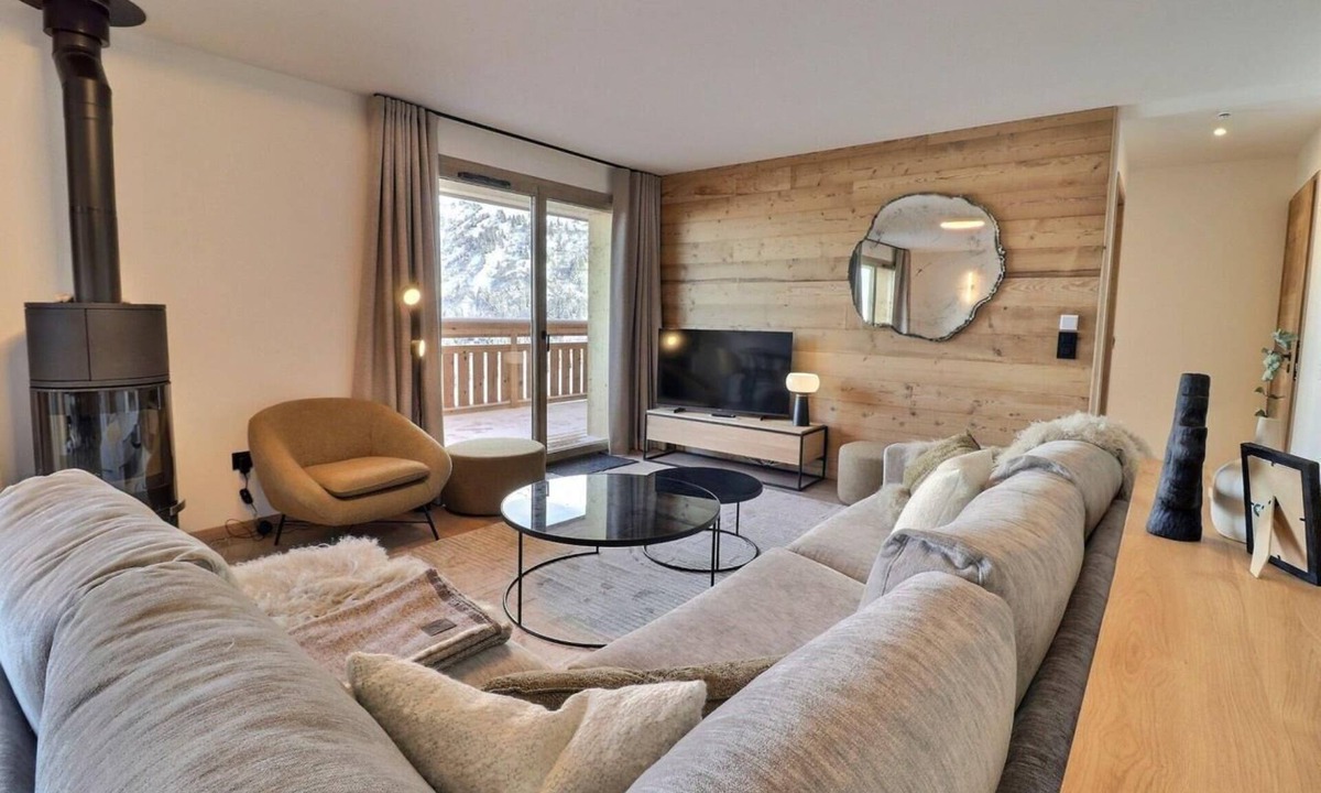Meribel-Mottaret Apartment | 1st floor, view mountain, terrace, fireplace or stove, 134m², Méribel