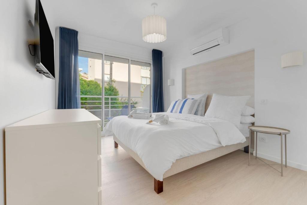 Pointe Croisette Apartment | 2 chambres - Grand balcon - à 1 min de la plage