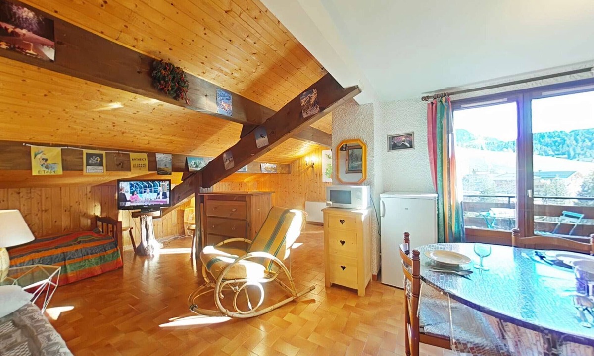 Le Chinaillon Apartment | 2-room apartment sleeps 6 near slopes