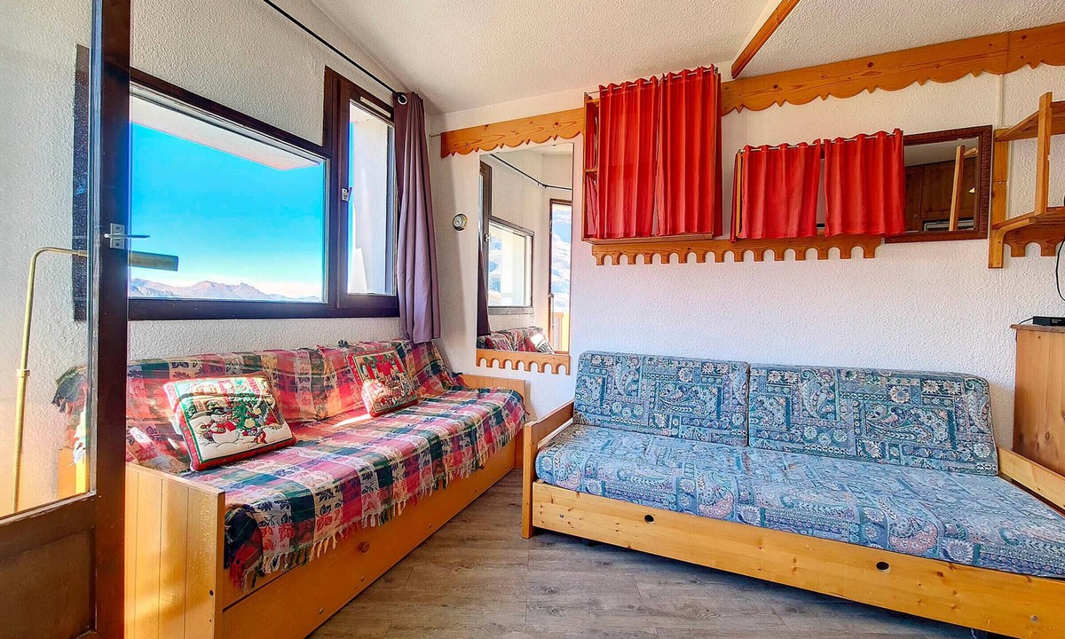 Reberty Apartment | 2-room apartment near slopes with balcony