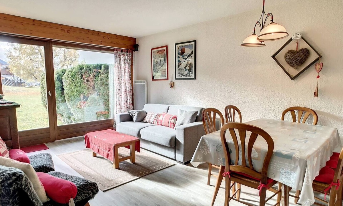 Praz-sur-Arly Apartment | 2 VARAOC - 2 rooms near ski slopes