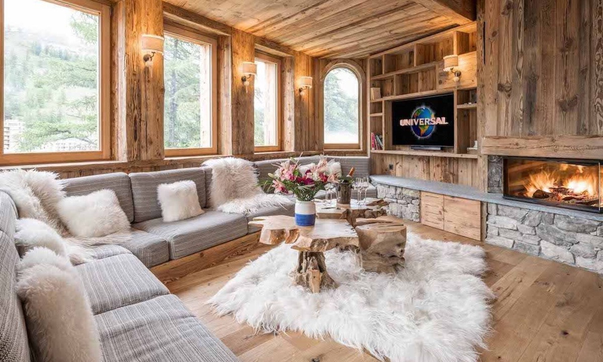 Val-d'Isere Ski Chalet | 200m de la Navette | Chalet 12p + Sauna et Jacuzzi