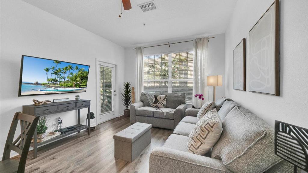 Windsor Palms House | 2303 Butterfly Palm #102
