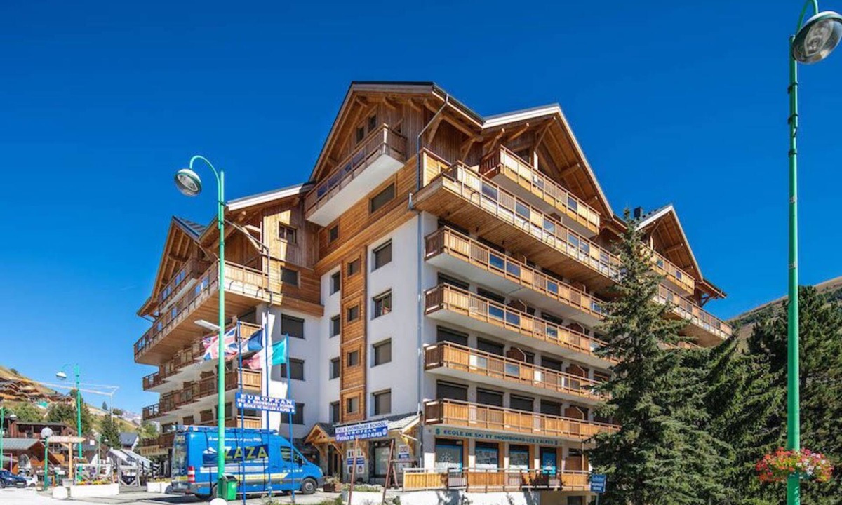 Mont-de-Lans Condo | 250m Télésiège Appartement au Centre de la Station