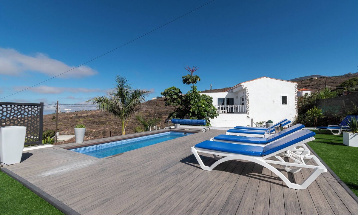 Taucho Villa | 3 Bedroom Villa by Tenerife Villas Online Co Uk