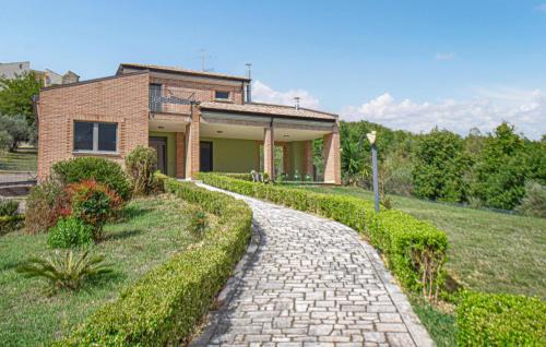 Torre Le Nocelle House | 3 Bedroom Gorgeous Home In Torre Le Nocelle