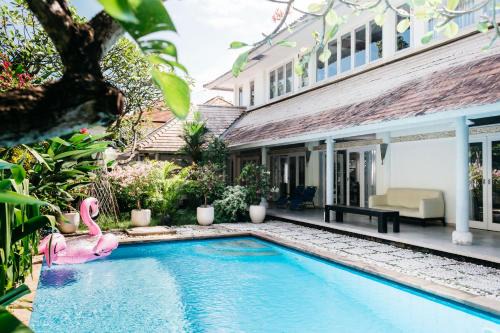 Denpasar Timur Villa | 3BR, Sanur, Villa, Warm Pool, Piano, King, Tubs