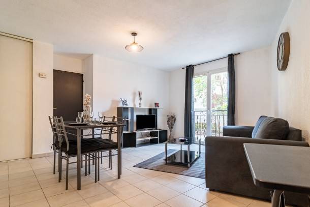 Le Luc Apartment | 40 m² Apartment ∙ 1 bedroom ∙ 3 guests