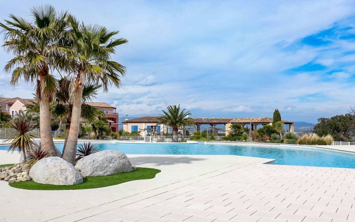 La Rouviere Apartment | 60 m² Apartment ∙ 2 bedrooms ∙ 4 guests