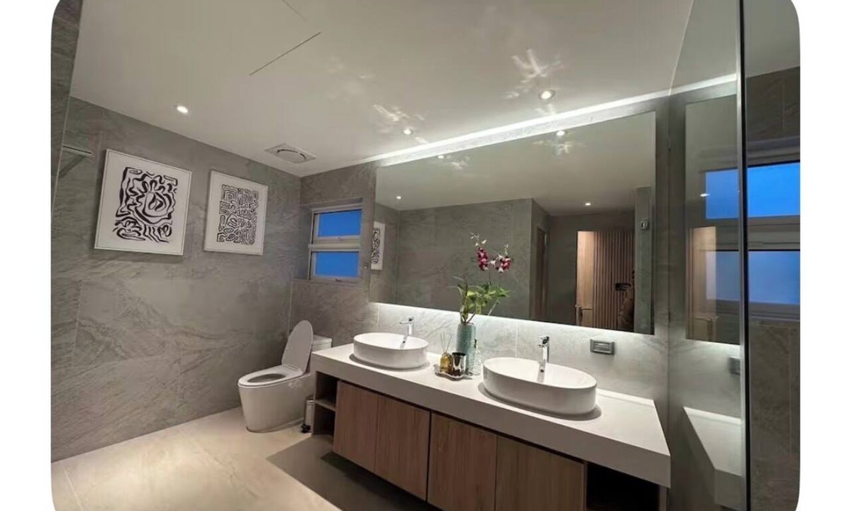 Koh Kaew House | 7BR VillaStunning Tropical Infinity Pool & Panoramic Ocean Views Bay Yamu