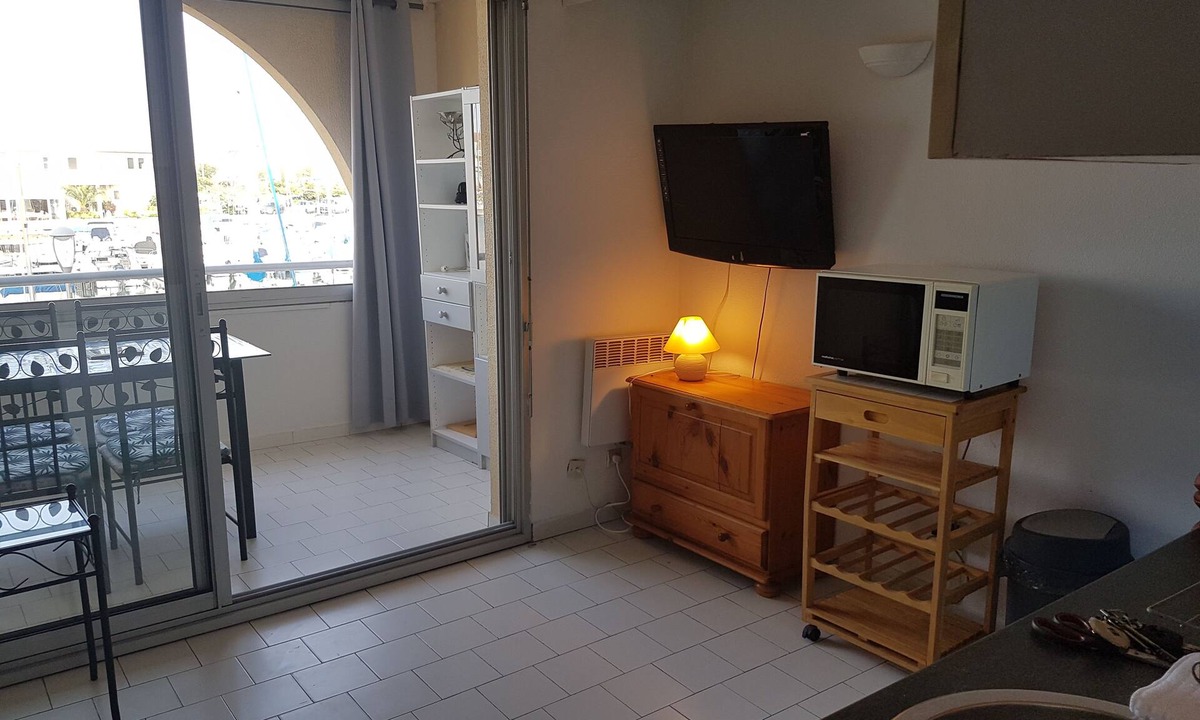 Mireval Apartment | 80 m from the beach, 27 m2 studio for rent