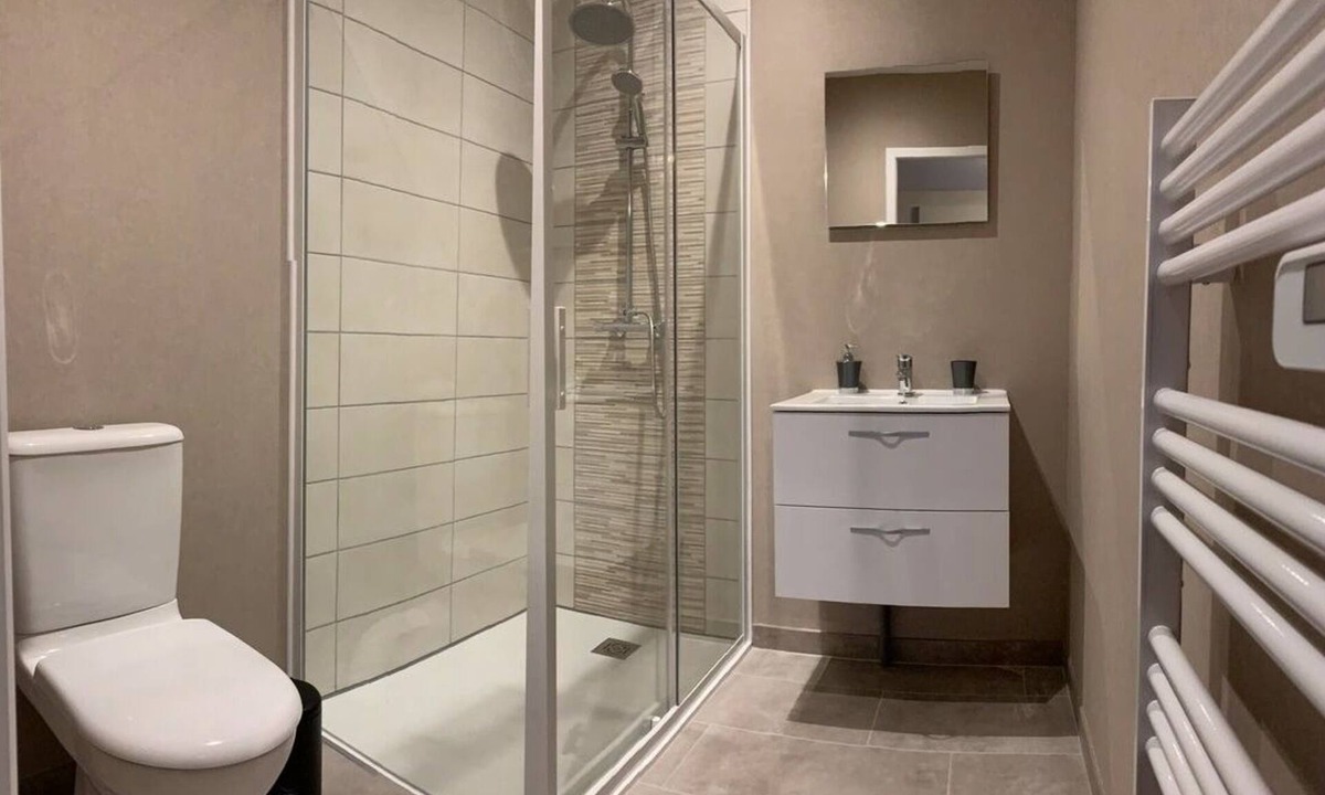 Bourbon-Lancy Apartment | A 15min du Parc D'attractions Le Pal ! Studio Meublé Résidence Neuve Plain Pied