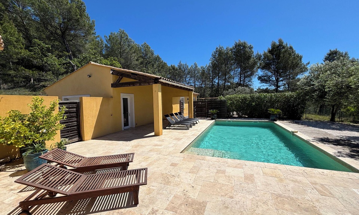 Draguignan House | A 4-star Provencal Premium break