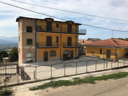 Campagna Apartment | A Casa Di Laura B&B Apartments