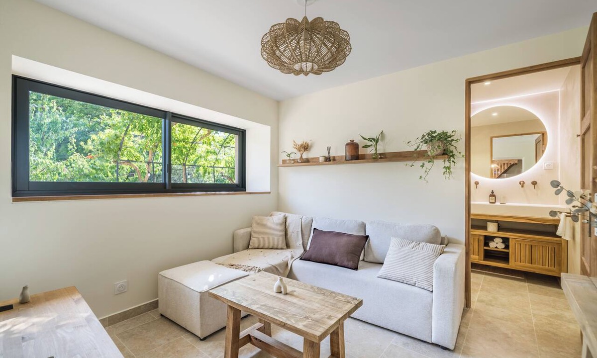 Saint-Martin-d'Ardeche House | A Getaway to Les Granges: River 200 meters away on foot