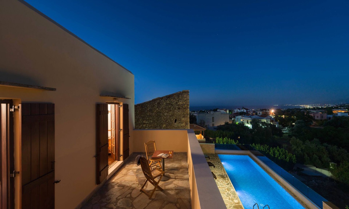 Atsipopoulo Villa | Abrakamus villa in the center of venetian village