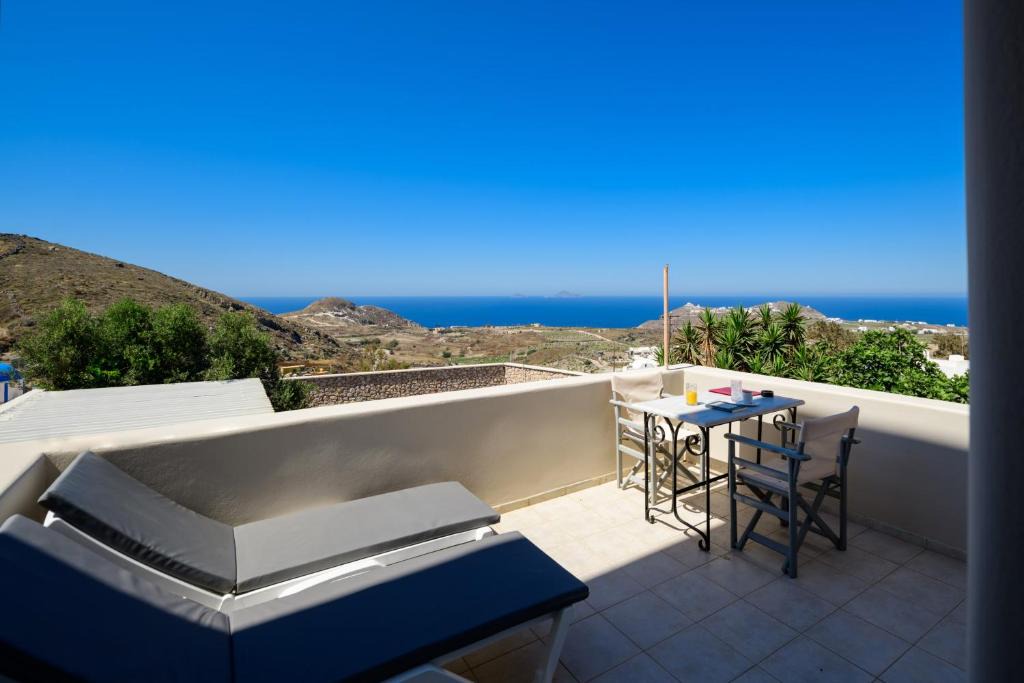 Akrotiri Apartment | AEOLOS Apartments