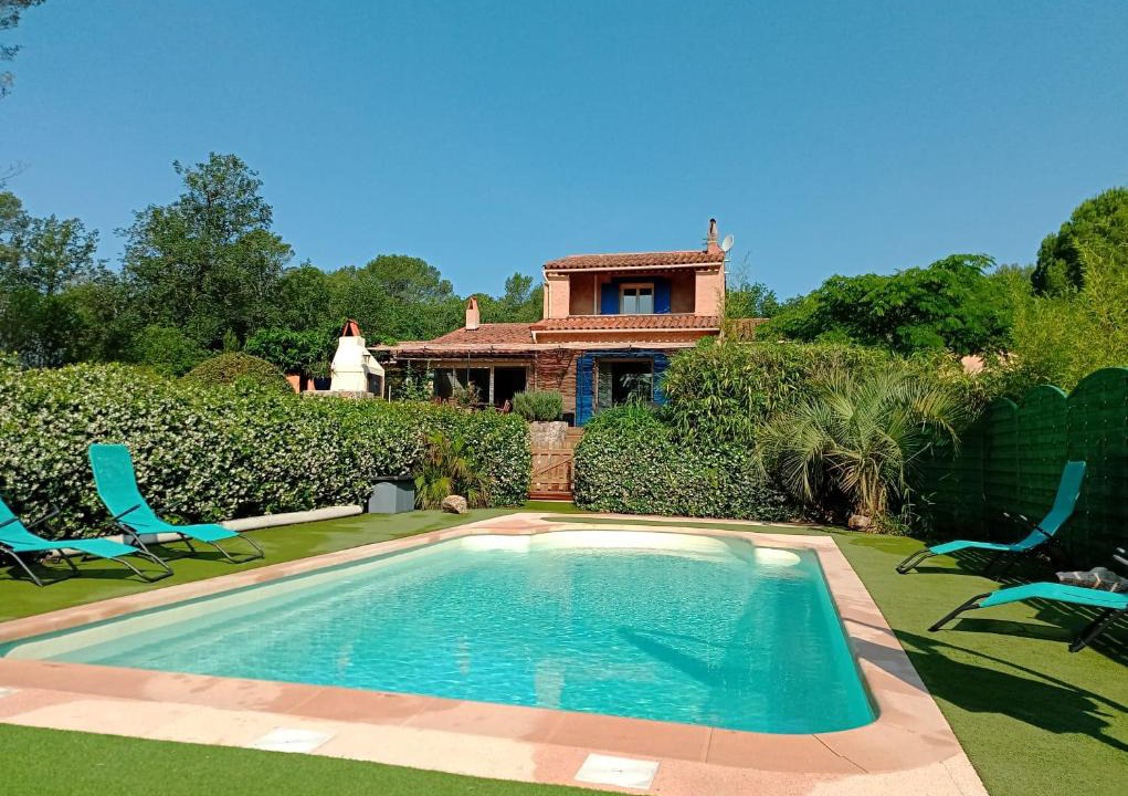 Draguignan House | Albizia - Maison avec Piscine Privative