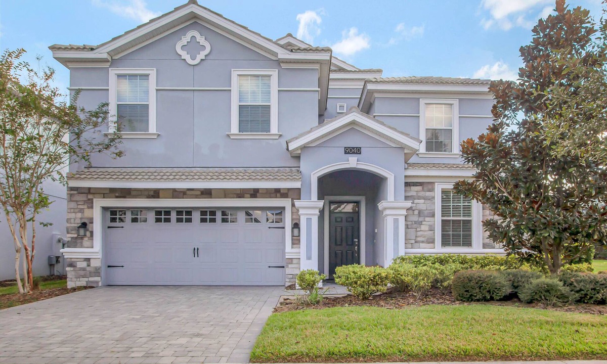 Davenport Villa | Amazingly Furnished 8 Bedroom 5 Bathroom Champions Gate Resort Pool Villa