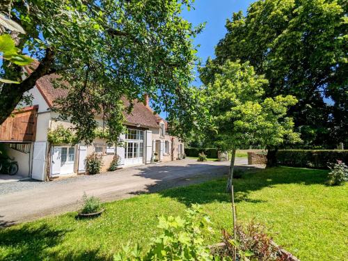 Sarzay House | Ancienne ferme rénovée avec jardin clos et vélos, au cœur de la Vallée Noire en Berry - FR-1-591-135