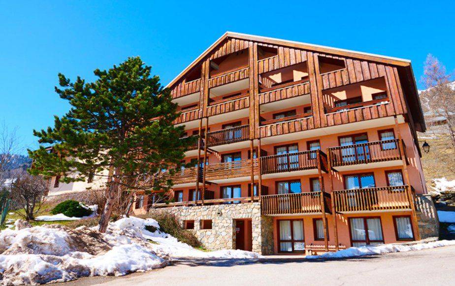 Vaujany Apartment | Apartment ∙ 4 guests