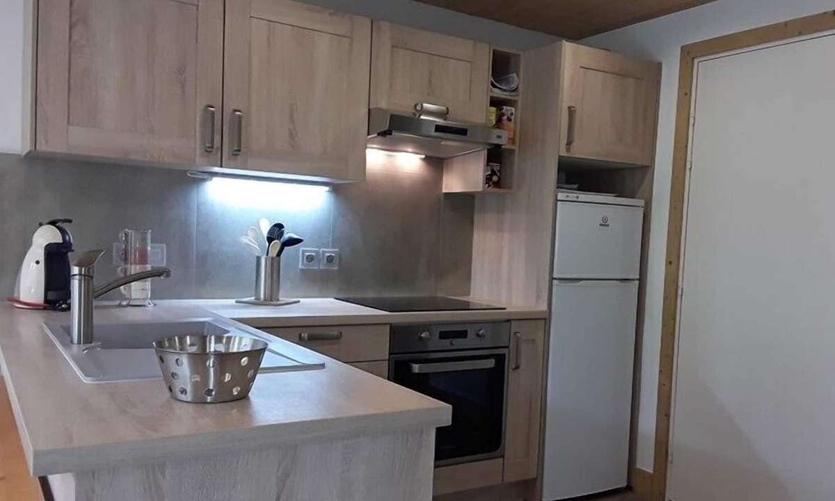 Cohennoz Apartment | Apartment for 4 people with separate bedroom
