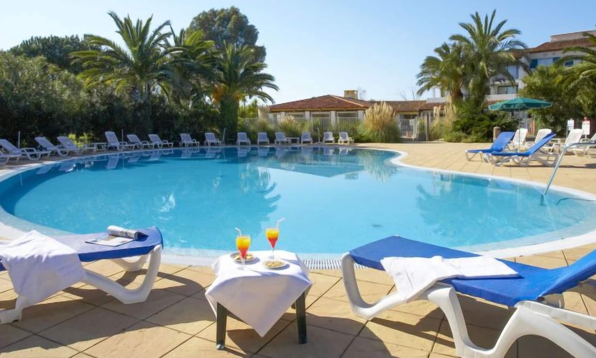 Les Restanques Apartment | Apartment Les Perles de Saint Tropez (POG162) in Port Grimaud - 6 persons, 2 bedrooms