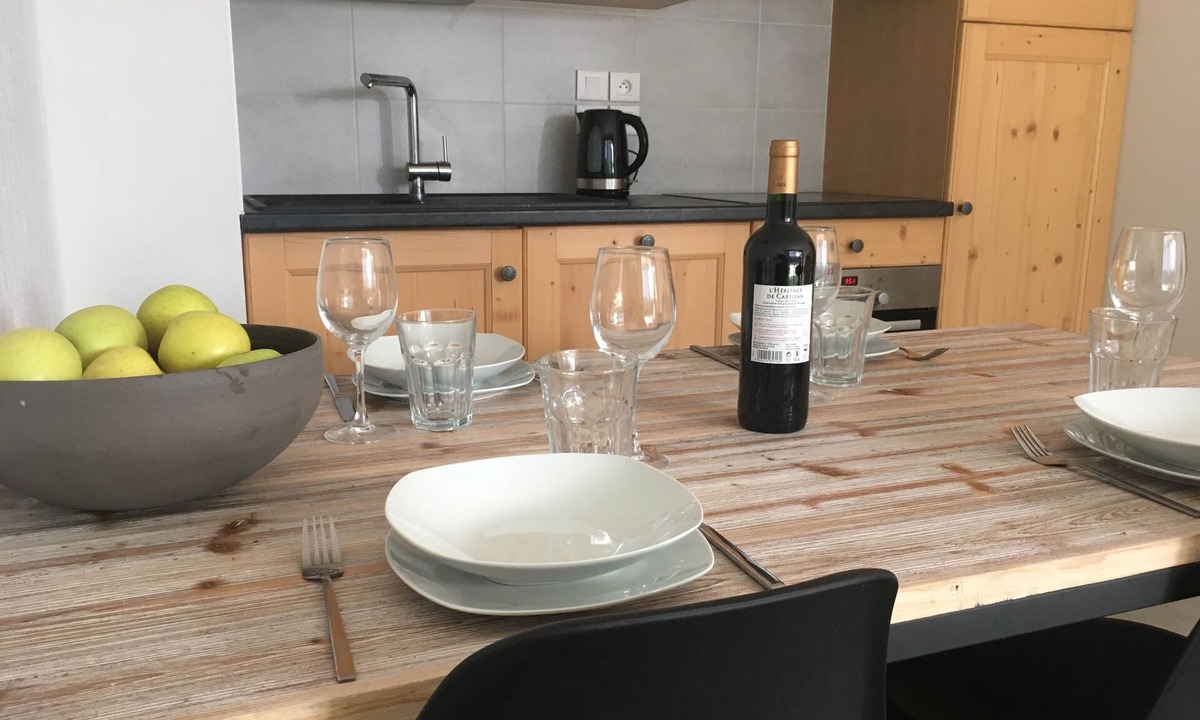 Samoens Apartment | Apartment Marmot Samoens. Superb 2 BR close to village centre and ski bus