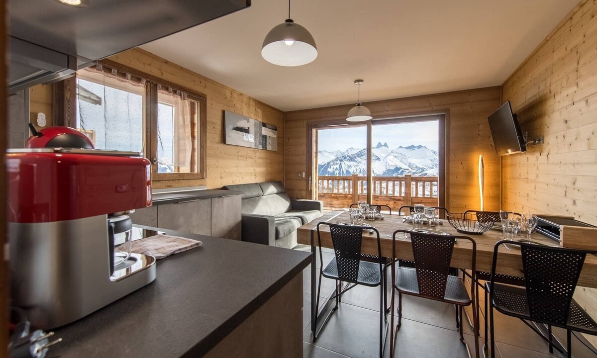 La Toussuire Apartment | Apartment up to 6 guests
