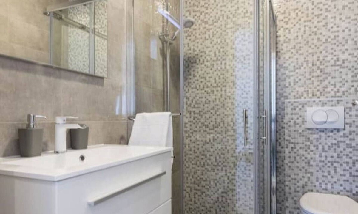 Mokosica Apartment | Apartments Siblings - Premium One Bedroom Apartment with Terrace and Garden View