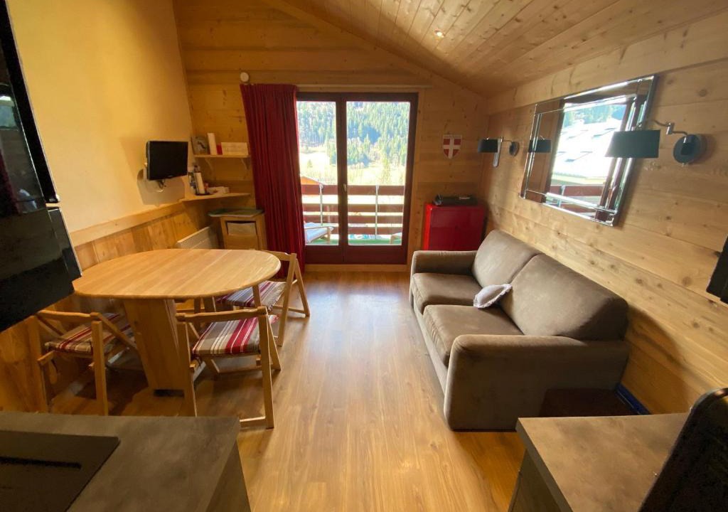 La Chapelle-d'Abondance Apartment | Appartement à La Chapelle-d'Abondance avec balcon, proche des pistes - FR-1-692-18