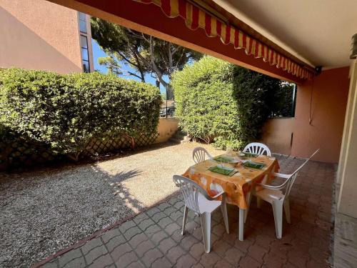 Cavaliere Apartment | Appartement 2 pièces avec jardin à 50m de la plage - 4 couchages, parking privé, terrasse - FR-1-226B-9