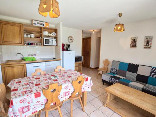 Flumet Apartment | Appartement au pied des pistes avec terrasse, animaux admis, Flumet - FR-1-505-36