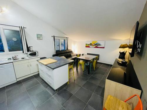 Allinges Apartment | Appartement T2 - Côté Montagne - Les appartements de Lucie à Allinges