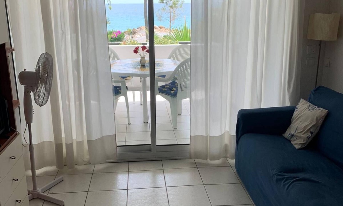 Villeneuve Loubet Beach Apartment | Aquamarine apartment terrace sea view Villeneuve Loubet Baie des Anges