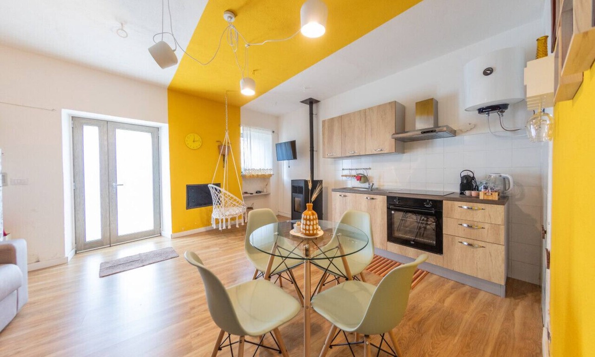 Bisaccia Apartment | Argo Guest House