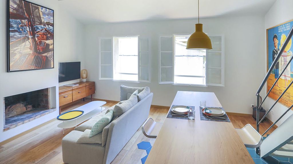 Old Town Apartment | At the heart of the old village of Saint-Tropez, beautiful apartment