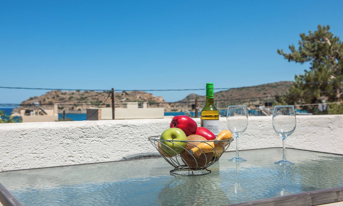 Plaka House | Athina Villas