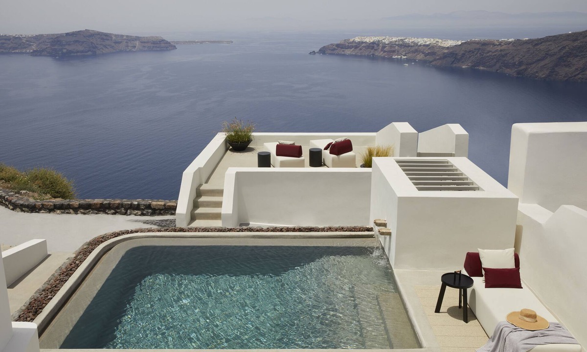Imerovigli Hotel | Atoles Retreat