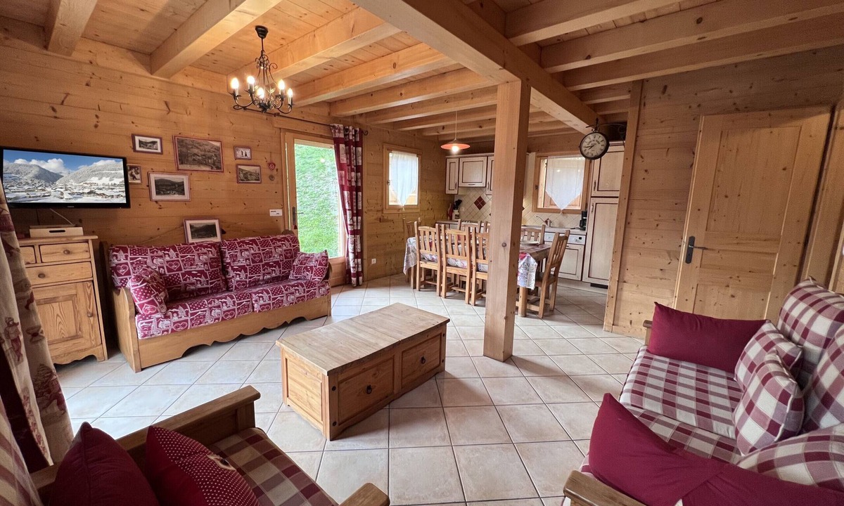 La Clusaz Apartment | AULP DE SUZ 1 – Semi-detached chalet with mountain views, near the shuttle stop – Wi-Fi – Garage and parking