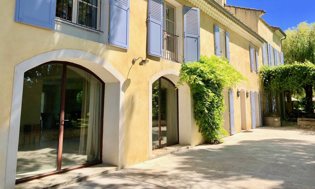 Mazan Villa | Authentic 19th century Mas luxuriously renovated