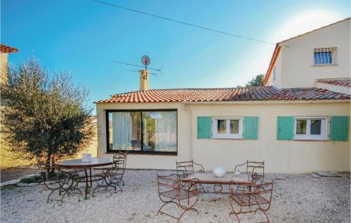 Roquebrune-sur-Argens Apartment | Awesome Apartment In Roquebrune Sur Argens