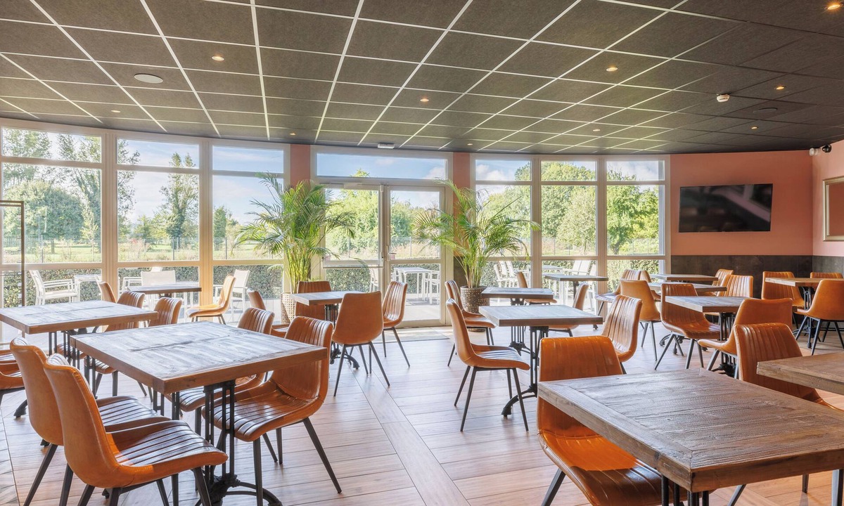 Riom Hotel | B&B HOTEL Clermont-Ferand Nord Riom