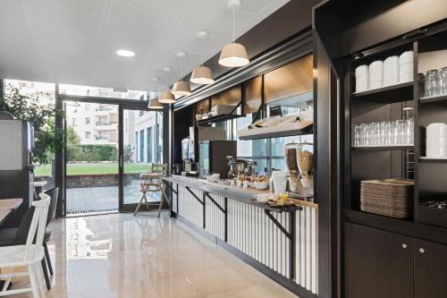 Part Dieu - Bir Hakeim Hotel | B&B HOTEL Lyon Centre Part-dieu Gambetta