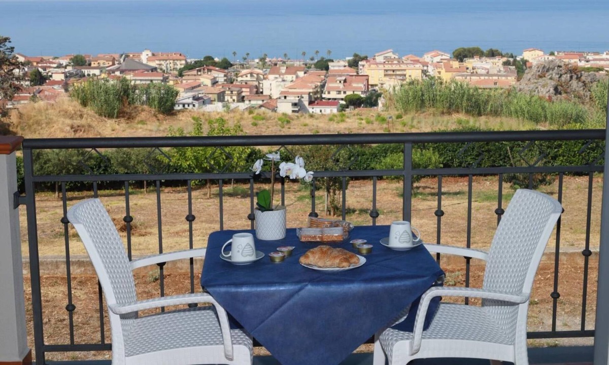 Tortora Marina House | B&B Torre Nave