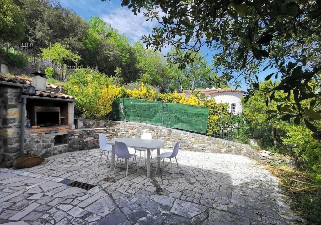 Bastide Giraud Apartment | Bas de Villa au Calme