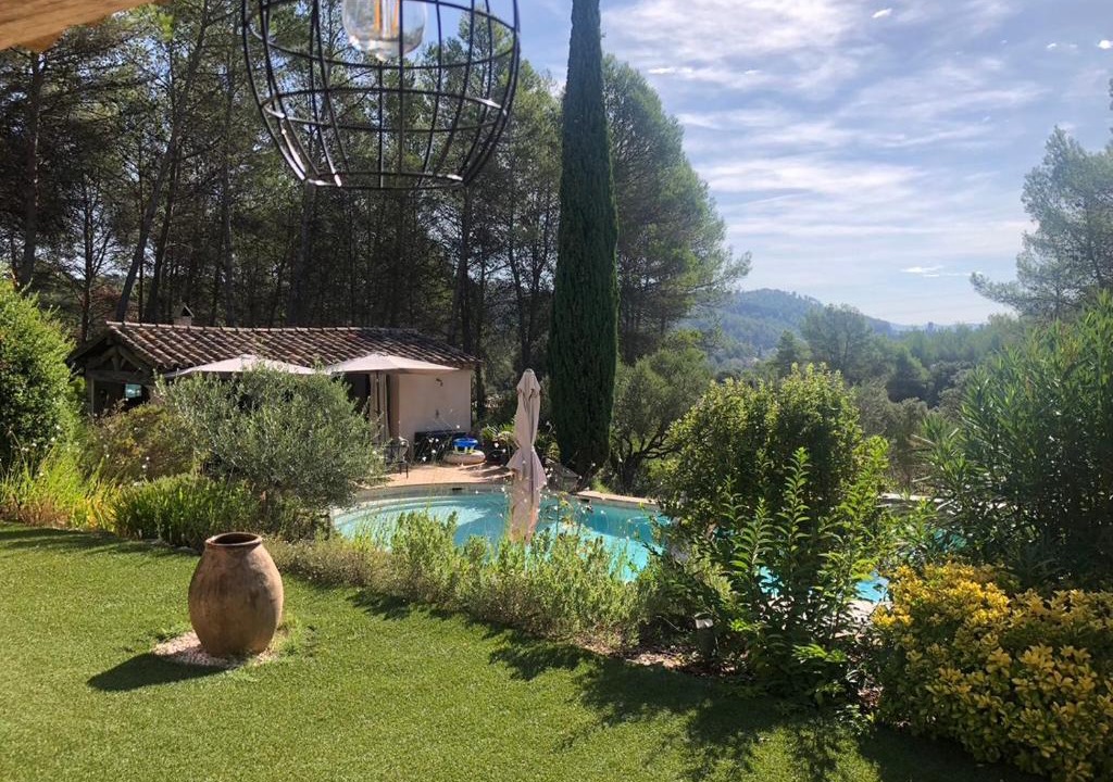Taradeau Apartment | Bastidon de Moon