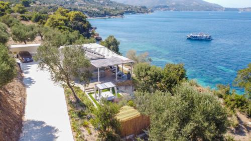 Marathias Villa | Beach Villa Cavo - with direct sea access
